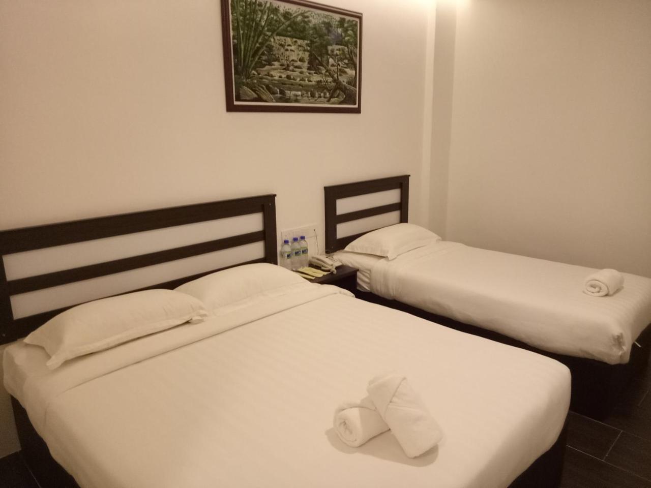 סאבאק ברנאם Hotel Sri Bernam מראה חיצוני תמונה