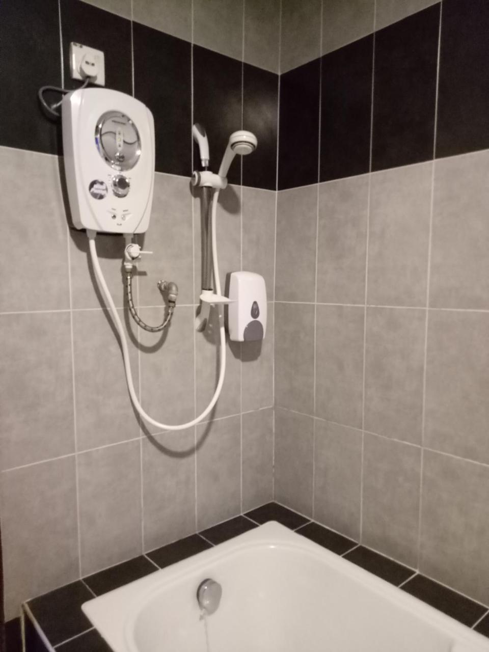 סאבאק ברנאם Hotel Sri Bernam מראה חיצוני תמונה